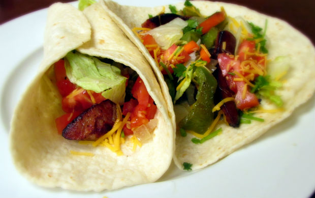 Andouille Tacos « Roger Wood Foods